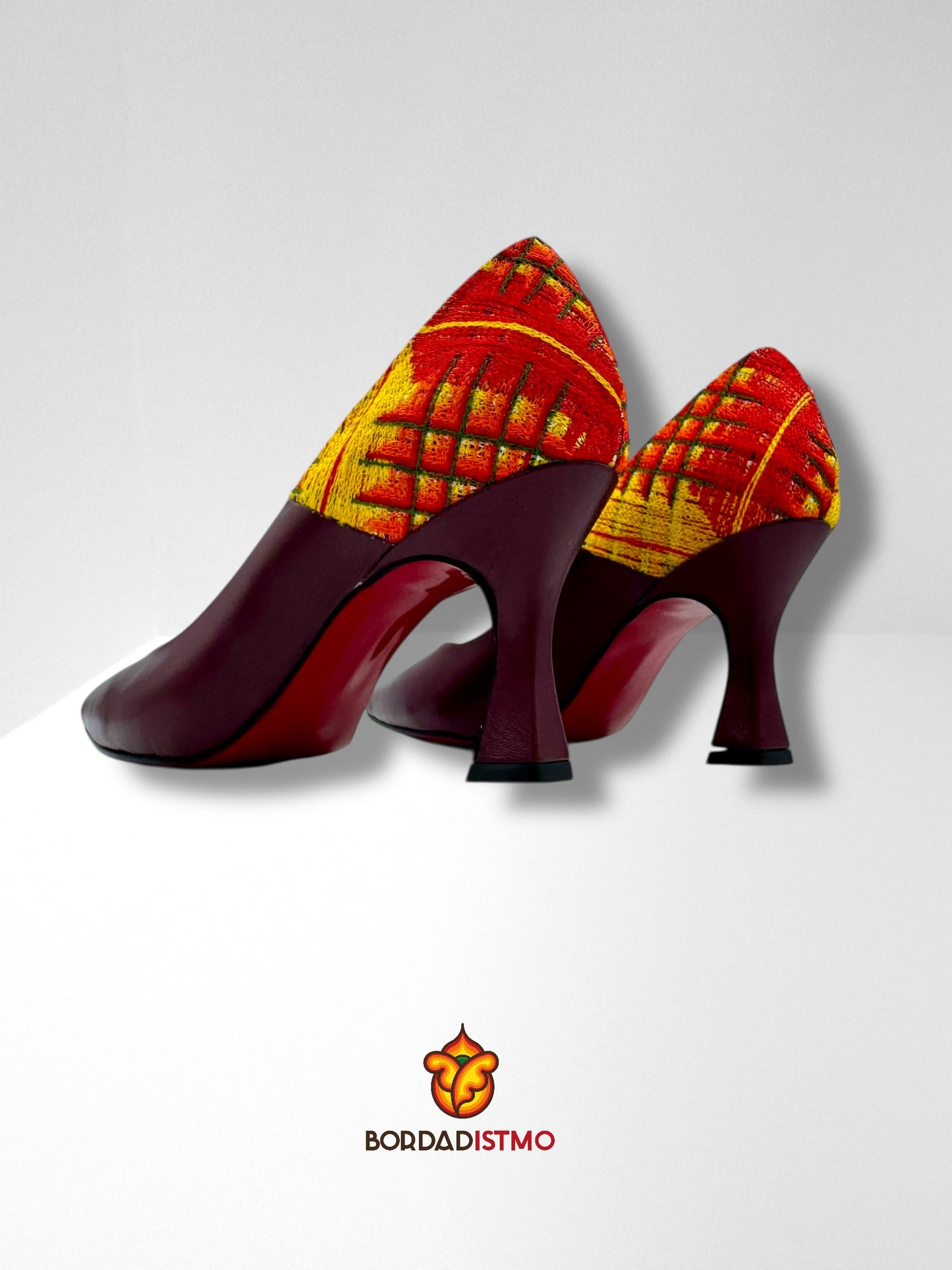 Zapatilla Bordadistmo – Edición Limitada AUTÉNTICA CADENILLA